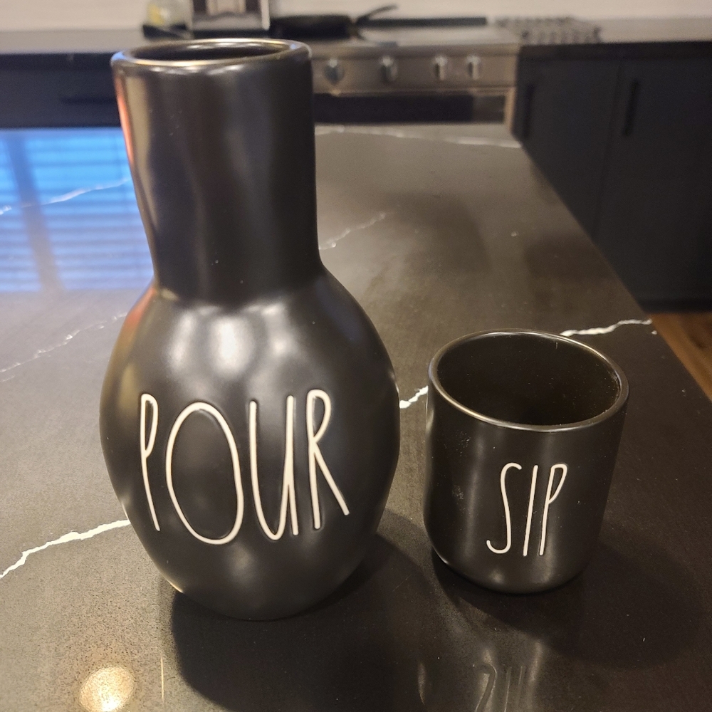 Rae Dunn Black Ceramic Pour And Sip Carafe Set, Black. Excellent Condition